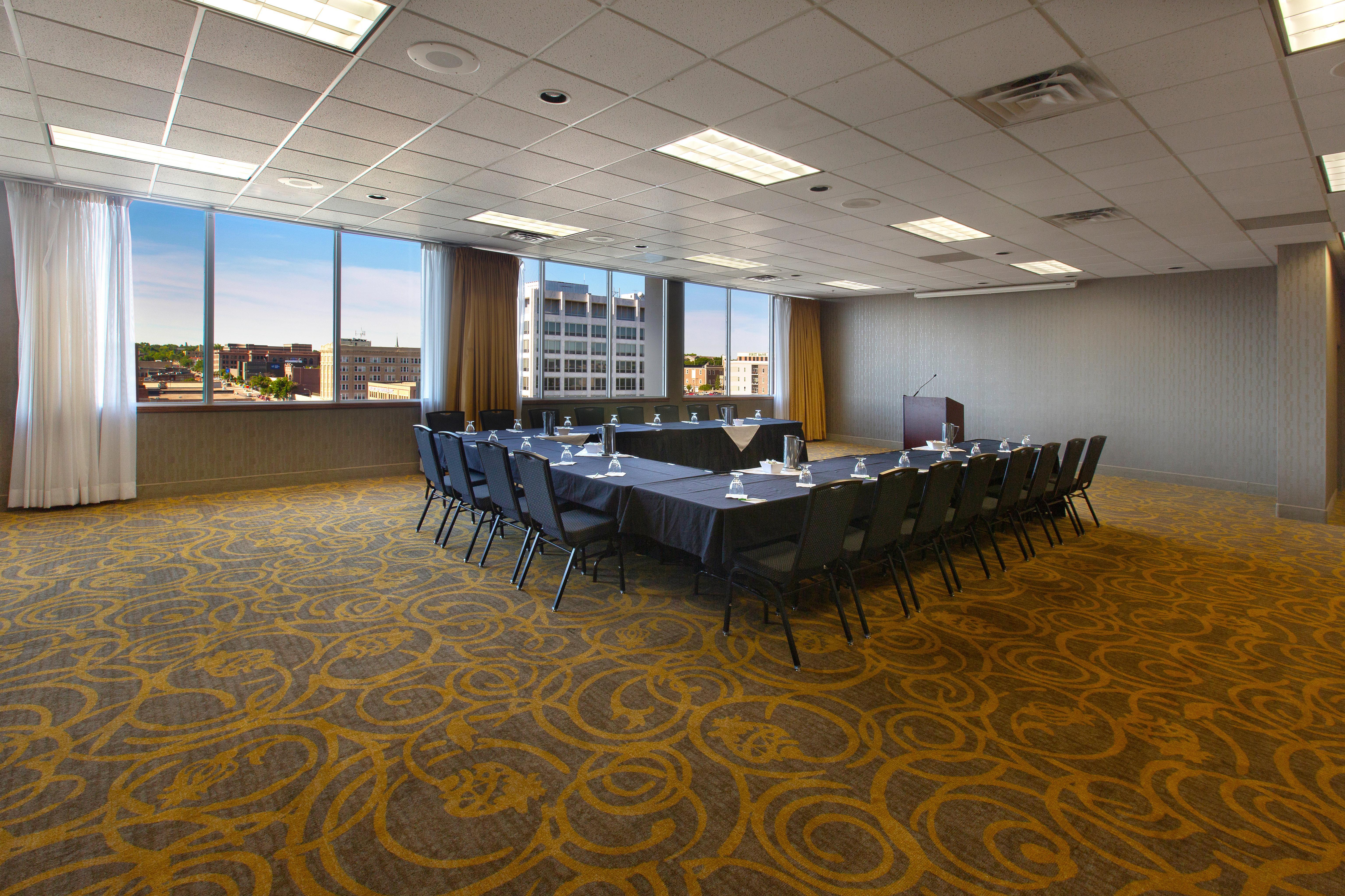 Holiday Inn Sioux Falls-City Center By Ihg Exterior foto