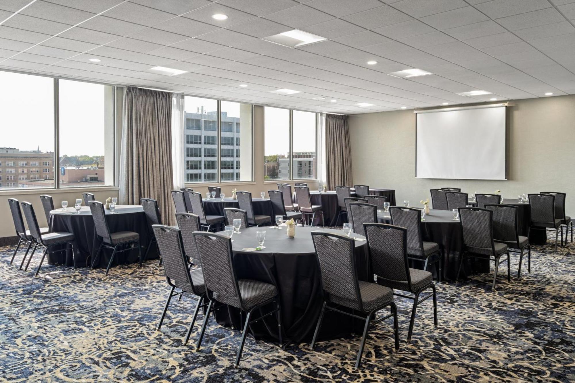 Holiday Inn Sioux Falls-City Center By Ihg Exterior foto
